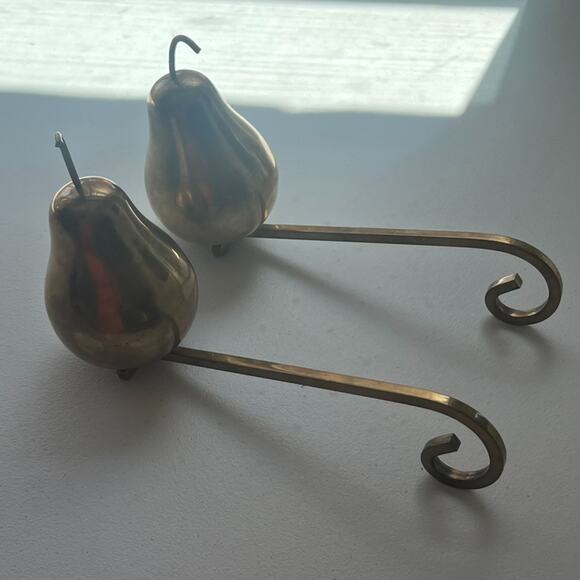 Solid Brass Pear Shaped Stocking Holders Mid Arm Heavy Mantle Hangers X 2 - Picture 3 of 9